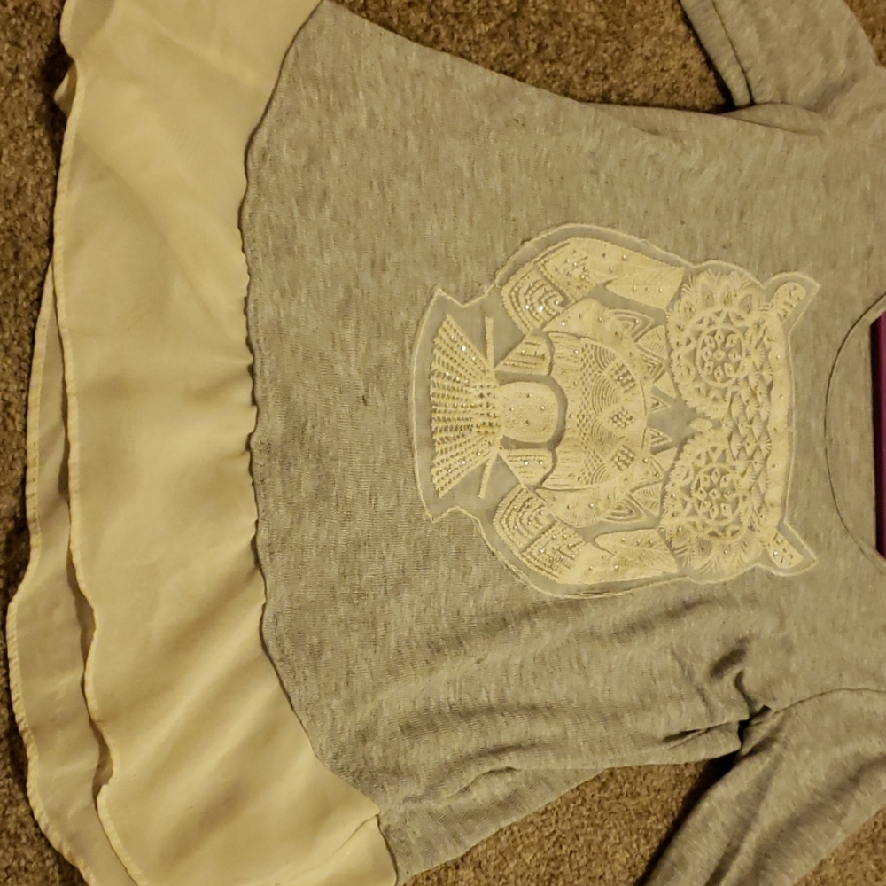 Shirt - Picture 3 of 3